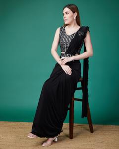 El último Sari de secuencia de bordado de seda satinada de diseñador listo para usar de Fab Zone - Product Image 2