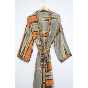 Bata Kimono de seda con estampado Floral para mujer, ropa de baño para playa, abrigo envolvente para casa, novedad - Product Image 3