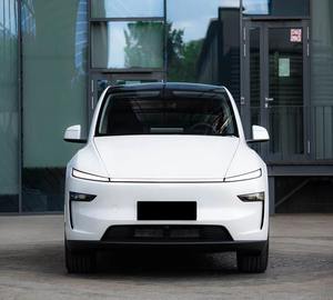 Tesla Model Y Long Range 2025, restylé, avec galerie de toit métallique automatique, sièges en cuir, batterie au lithium, équipements haut de gamme, conduite à gauche, couleur foncée - Product Image 1