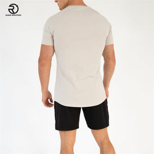 เสื้อยืดผู้ชายผ้าฝ้ายโพลีเอสเตอร์เนื้อแข็งสำหรับฟิตเนสยิมฟิตเนสยิมออกแบบได้ตามต้องการ - Product Image 5