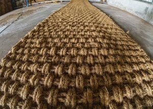 Exportación estándar 100% fibra de coco Natural fibra de coco Mat Vietnam construcción de carreteras precio bajo buena alternativa ladrillos agricultura - Product Image 3