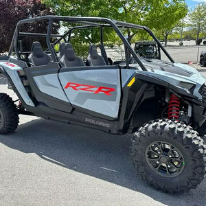 RZR XP 4 1000 Premium de qualité supérieure, prêt à être expédié dans le monde entier, 2025-2026 - Product Image 2
