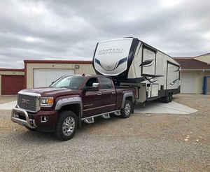 รถบ้านมือสองปี 2022 ยี่ห้อ K-e-y-s-t-o-ne รุ่น M-o-n-t-a-na High Country 331RL ประสิทธิภาพสูง พร้อมขาย - Product Image 1