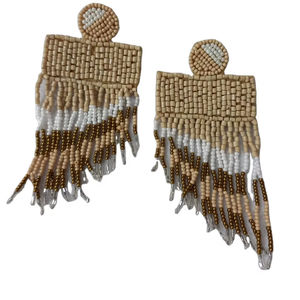 ต่างหูห้อยลูกปัดจากนักออกแบบที่กำลังมาแรงทำด้วยมือสำหรับกิจกรรมพิเศษการเย็บปักถักร้อยการออกแบบที่ทันสมัยหลากสีสันจากอินเดีย - Product Image 1