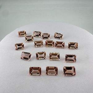 Morganite Couleur Pêche 100% Naturelle et de Haute Qualité, Pierre Précieuse en Coussin, Taille Libre 8x10mm - Product Image 1