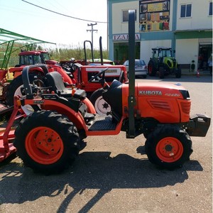 รถแทรกเตอร์อเนกประสงค์สำหรับใช้งานในฟาร์ม รุ่น B1600 ขับเคลื่อน 4 ล้อ เกียร์ธรรมดา 50 แรงม้า สภาพใหม่/มือสอง - Product Image 6