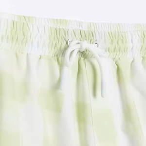 Pantalones cortos de poliéster 100% lisos con sublimación de nuevo diseño, pantalones cortos de hombre de malla con logotipo personalizado de baloncesto en blanco para gimnasio - Product Image 3