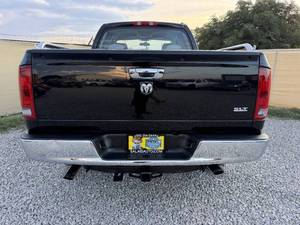 Venta al por mayor de autos Dodge Ram 1500 Laramie 4dr Quad Cab LB usados del 2006 - Product Image 3