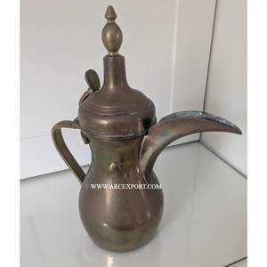 Dallah With Black Plated Finishing Design Factory Shiny Metal Coffee <b>Tea</b> Kettles Best for Home and Hotel Kitchenware Usage - Product Image 3