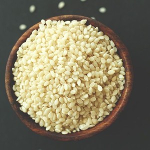 Pure Natural Fresh Sesame <b>Seeds</b> Premium Quality Size 14-32 Ready to Eat Tanzania 30-Day Shelf Life Dry & Cool <b>Storage</b> - Product Image 1