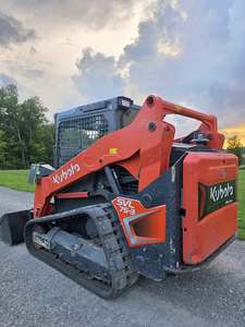 Kubota SVL75-3 Track Loader 74.3HP High Torque Compact Crawler Skid Steer Hydraulic Loader for Excavating Grading Farm Work - Product Image 4