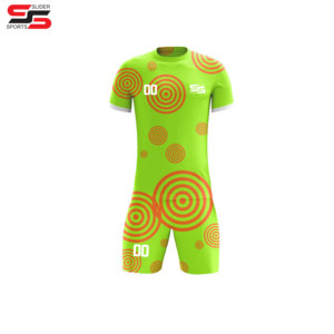 Tenues de football avec designs personnalisables, 100 % polyester, couleurs et tailles sur mesure pour les équipes universitaires et collégiales - Product Image 3
