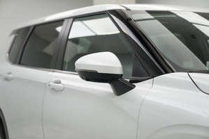 Mitsubishi Outlander SE AWD 4dr SUV 2024 Seminuevo - Listo para Enviar - Product Image 6