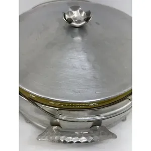 Plat à gratin en acier inoxydable avec couvercle |   Durable et antiadhésif pour la famille et les réceptions, utilisation à domicile et au restaurant - Product Image 1