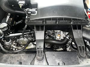 Mercedes-Benz Sprinter 2500 4x4 2022 d'occasion, conversion en camping-car personnalisée, Turbodiesel V6, 4 roues motrices, carrosserie à toit surélevé - Product Image 6