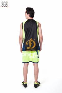 Jersey de fútbol bordado personalizado de alta calidad, uniformes de impresión de malla al por mayor de Vietnam con nombre de sublimación y diseño de número - Product Image 5