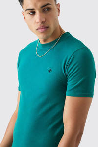 Camiseta OEM de manga corta con cuello redondo transpirable de algodón 100% de la mejor calidad para hombre fabricada por productos Huzaifa - Product Image 3