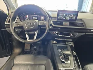 Audi Q5 2018 T Tech 2.0 d'occasion - Product Image 3