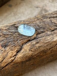 Natural Aquamarine <b>Cushion</b> Shape Cabochons Top Color 4.46 Carat Loose Gemstone with Good Luster for Jewelry Making - Product Image 4