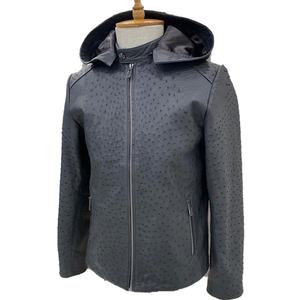 เสื้อแจ็กเก็ตหนังนกกระจอกเทศสำหรับผู้ชาย,เสื้อแจ็กเก็ตหนังวัวสีเทามีฮู้ดพิมพ์ลายนูนหรูหราใหม่ - Product Image 1