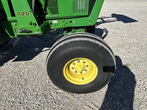 2001 Johnn De ere 7210 รถแทรกเตอร์การเกษตรที่มีจําหน่าย - Product Image 3