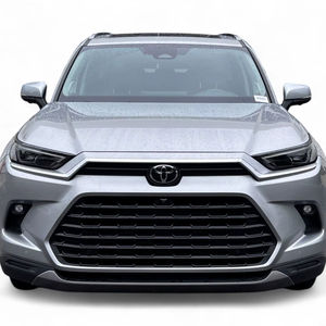 Limpio de segunda mano 2024 Toyo_ta Grand Highlander Limited tracción delantera - Product Image 1