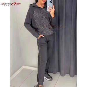 ชุดวอร์มประดับพลอยเทียมสำหรับผู้หญิงชุดสองชิ้นสำหรับผู้หญิงดีไซน์แบบสวมหัว - Product Image 3