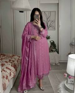 Nouveau haut de soirée élégant de créateur avec Sharara Plazzo correspondant à Dupatta pour les occasions festives vêtements indiens et pakistanais Inde - Product Image 4