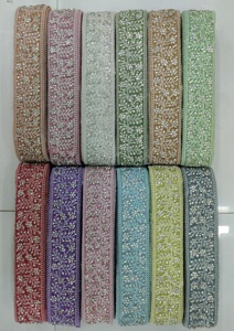 Cintas y cordones bordados a máquina hechos a medida en varios diseños y en doce colores para vestidos de novia - Product Image 4