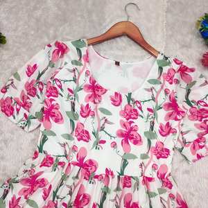 ชุดเดรสผ้าจอร์เจตต์พิมพ์ลายดอกไม้สำหรับผู้หญิง แขนเสื้อแบบแฟนซี สไตล์อินเดีย ผ้าไหม สำหรับงานแต่งงานและงานเลี้ยงสำหรับผู้ใหญ่ - Product Image 5