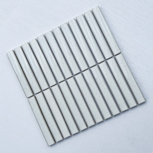 Bán Hot Shining phổ biến gốm sứ Glossy <span class=keywords><strong>Blue</strong></span> Strip hình dạng thủy tinh Gạch Mosaic cho trang trí nội thất - Product Image 4