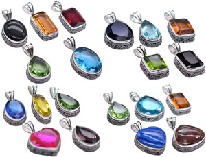 Vente en gros de pendentifs grenat en plaqué argent sterling 925 de style vintage assortis prêts à expédier lot de bijoux en laiton pour les fêtes - Product Image 2