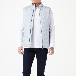 Veste sans manches d'hiver pour hommes, chaude, épaisse, brillante, couleur, design masculin, logo personnalisé, gilet matelassé, manteau en duvet, service OEM - Product Image 5