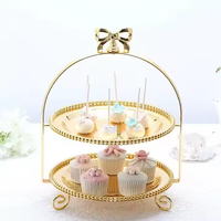 Support de décoration de gâteau en métal à 3 niveaux en acier inoxydable Prix de gros Support de gâteau doré pour fêtes et événements par Decor impex