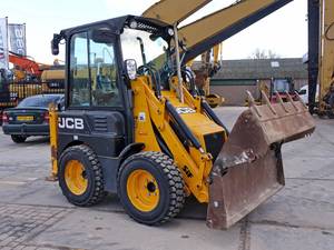 Chargeuse compacte JCB 1CX d'occasion pour rétrocaveuses remorquables - Product Image 3