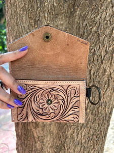 Nouveau vrai Western élégant fabriqué à la main en cuir usiné frange clair stade sacs couleur en cuir usiné changement de pièce porte-clés portefeuilles - Product Image 3