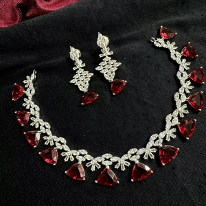ENSEMBLE DE COLLIER DE MARIÉE EN DIAMANT AMÉRICAIN ET BOUCLES D'OREILLES CLASSIQUES ET DE HAUTE QUALITÉ ENSEMBLE DE BIJOUX DE MARIAGE POUR FEMMES DE STYLE CLASSIQUE - Product Image 1