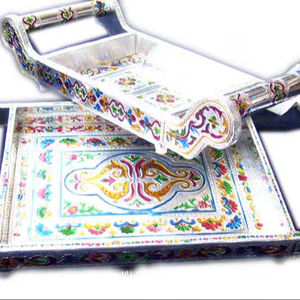 Sculpture en laiton antique faite à la main boîte à fruits secs plateau cadeau plaqué or Vintage avec technique de modèle gravé sculpté léger - Product Image 1