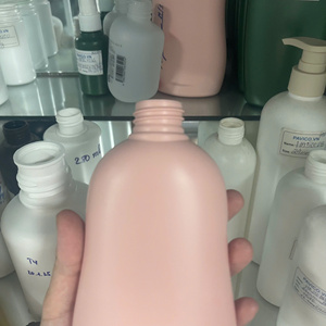 Botella de 150 ml de HDPE Morado Opaco, Ecológica, para Jabón de Manos, Loción, Champú, Crema Facial, Envase Cosmético Vacío, Hecho en Vietnam - Product Image 2