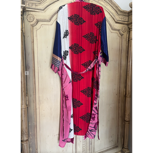 Jacketเที่ยงคืนที่โรงละครชุดคลุมผ้าซาตินส่าหรีของผู้หญิงแขนยาวหนึ่งขนาดเหมาะกับทุกคน - Product Image 2