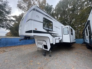 Forest River Wolf Pack 365PACK15.5 d'occasion en bon état à vendre - Product Image 4