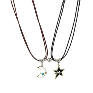 Vente en gros collier couple lune étoile pendentif en forme de coeur boucle magnétique couple collier corde en cuir