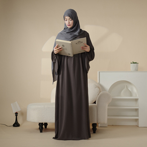 Venta al por mayor de Oriente Medio elegante mujer Abaya vestido musulmán personalizado plateado suelto mujeres Abayas Dubai moda islámica mujer Abaya - Product Image 2