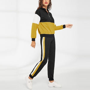 Conjunto Deportivo de 2 Piezas para Mujer, de Felpa Francesa de la Mejor Calidad, Transpirable, Ligero, con Capucha, Estilo Casual, Color Sólido, Corte Regular, Logotipo Personalizado, Último Modelo - Product Image 1