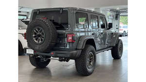 Voiture de sport d'occasion certifiée, conduite à gauche, Unlimited Rubicon 392 Final Edition 2024, 4 roues motrices, automatique, 400 ch, sièges en cuir - Product Image 5