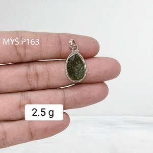 Colgantes de Plata 925 con Moldavita, Piedra Preciosa en Bruto, Colgantes de Plata de Ley, Precio al por Mayor, Joyería - Product Image 1