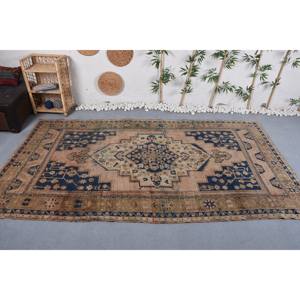 Alfombra turca Vintage de 5,7x10,2 pies, lana azul Beige hecha a mano con pelo de felpa, patrón abstracto Rectangular de altura para dormitorio - Product Image 1