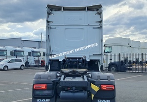 Camion tracteur DAF XG 480 d'occasion 2022, 4x2, Euro 6, diesel, transmission automatique, châssis de transport logistique arrière, tête de camion - Product Image 3