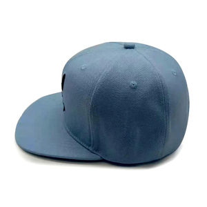 Gorro Urbano Estilo Snapback, Diseño Plano y Elegante, Tejido de Algodón Cómodo, Gorro Informal para Uso Diario - Product Image 4
