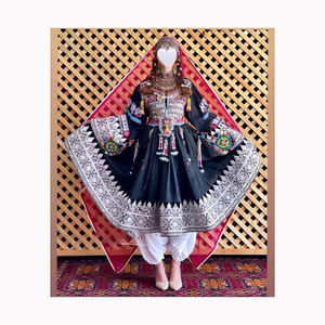 Robe en soie et coton afghan Kuchi faite à la main pour femmes vêtements afghans légers et confortables pour adultes les plus vendus - Product Image 6
